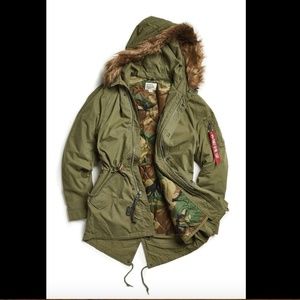 Alpha Industries J-4 Fishtail Parka Men Jacket